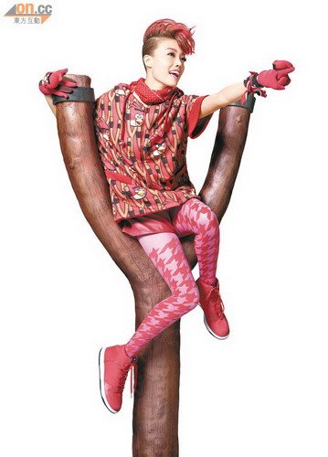 ������췢ģ�·�ŭС�� ����ͣ˫�Ų�����(ͼ)