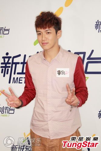 ���𶫸�������¹�ϣ ��̸���Ů��������